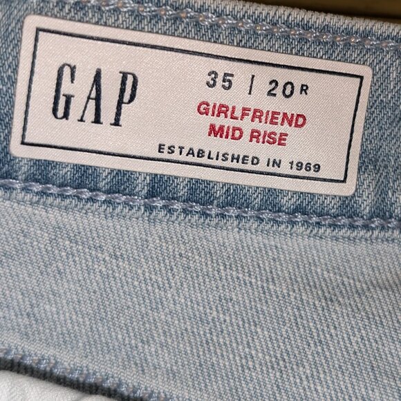 GAP Girlfriend Mid Rise Womens Plus Size Distressed Crop Jeans Size 20R - Picture 3 of 5